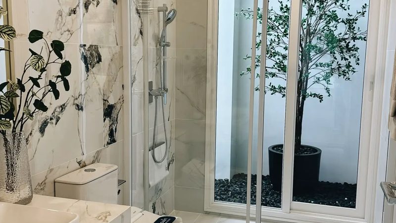 磷酸铁锂电池配料搅拌机：揭秘其型号选择与工艺要点